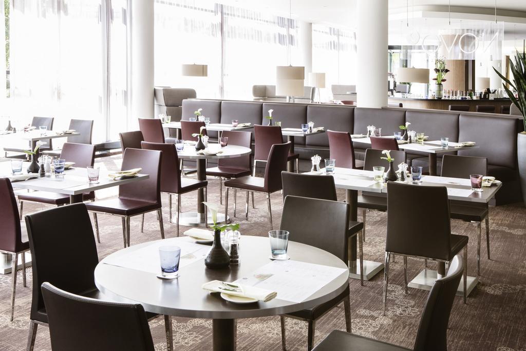 Novotel Hamburg City Alster Exterior photo